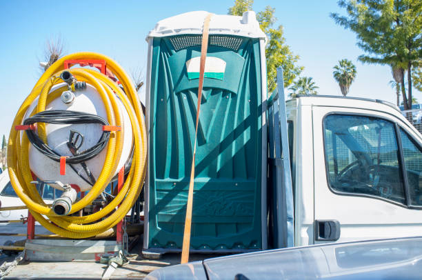 Portable Toilet Options We Offer in Connerton, FL